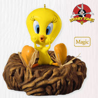 2010 I Tawt I Taw A Puddy Tat-Tweety?LOONEY TUNES